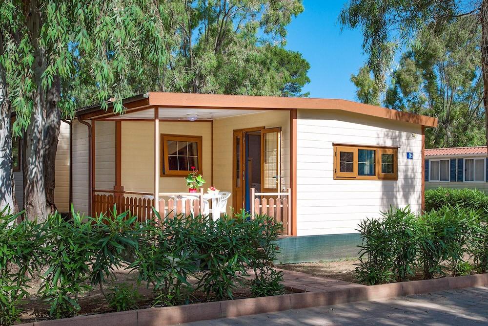 Camping Village Laguna Blu Алгеро Екстериор снимка